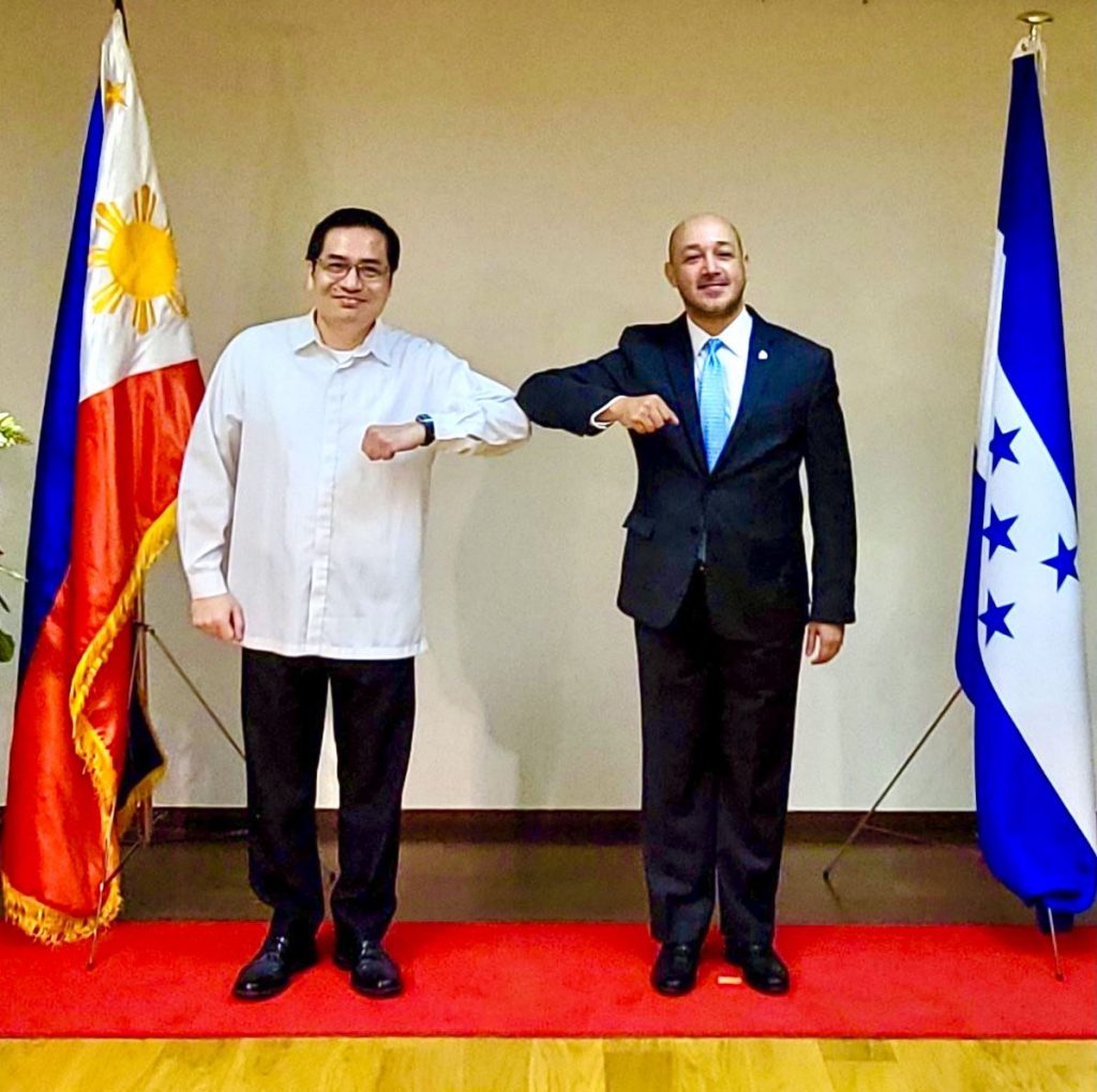 The Philippine Embassy in Tokyo Commemorates the 75 Years of Bilateral